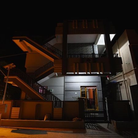 Akash Homestay Hampi Kültér fotó
