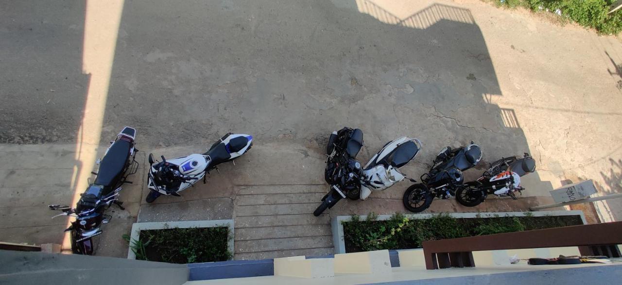 Akash Homestay Hampi Kültér fotó