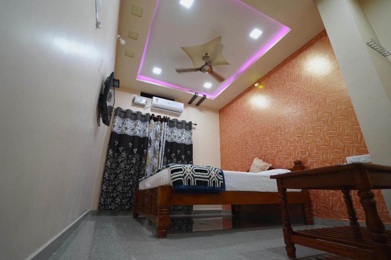 Akash Homestay Hampi Kültér fotó