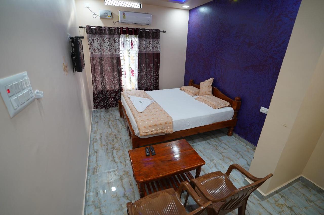 Akash Homestay Hampi Kültér fotó